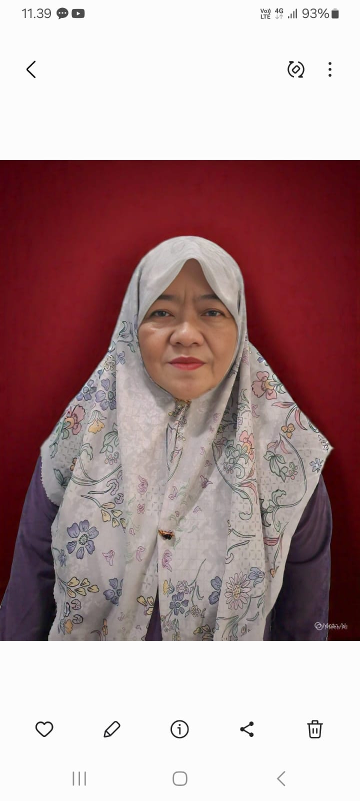 Dra. Hj. Rina Nova